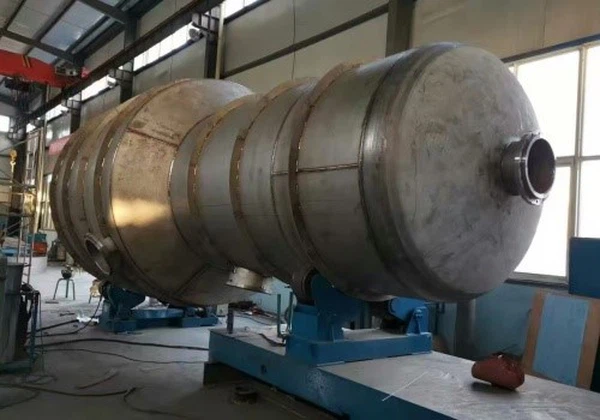 Shell and Tube Heat Exchangers Shell and Tube Heat Exchangers